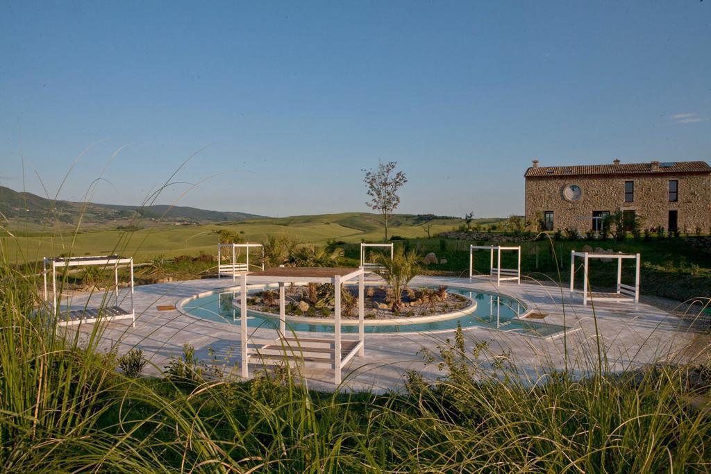 Tuscany Forever Famiglia Apartments Volterra Exterior foto