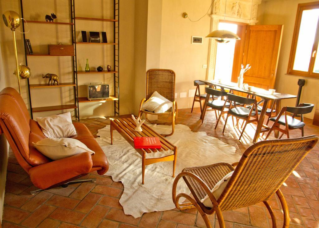 Tuscany Forever Famiglia Apartments Volterra Exterior foto