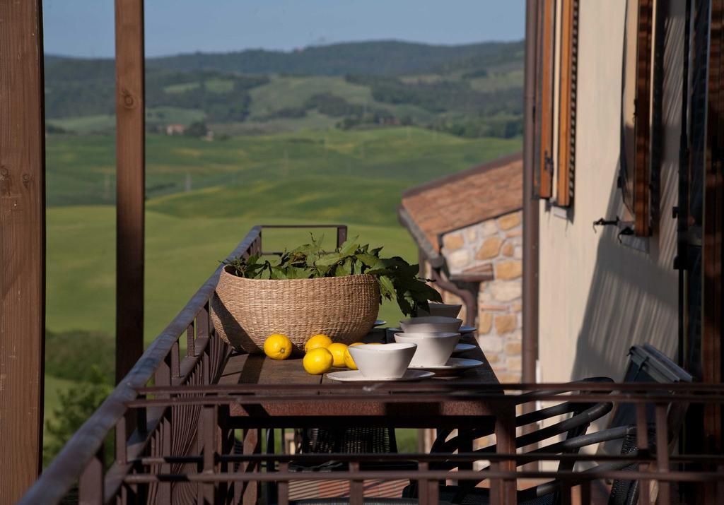 Tuscany Forever Famiglia Apartments Volterra Exterior foto